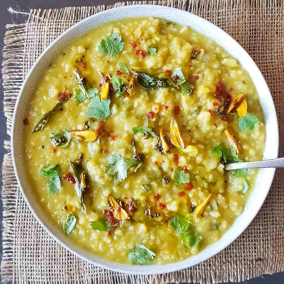 Healthy Weight Loss Khichdi Recipe for Light Digestion